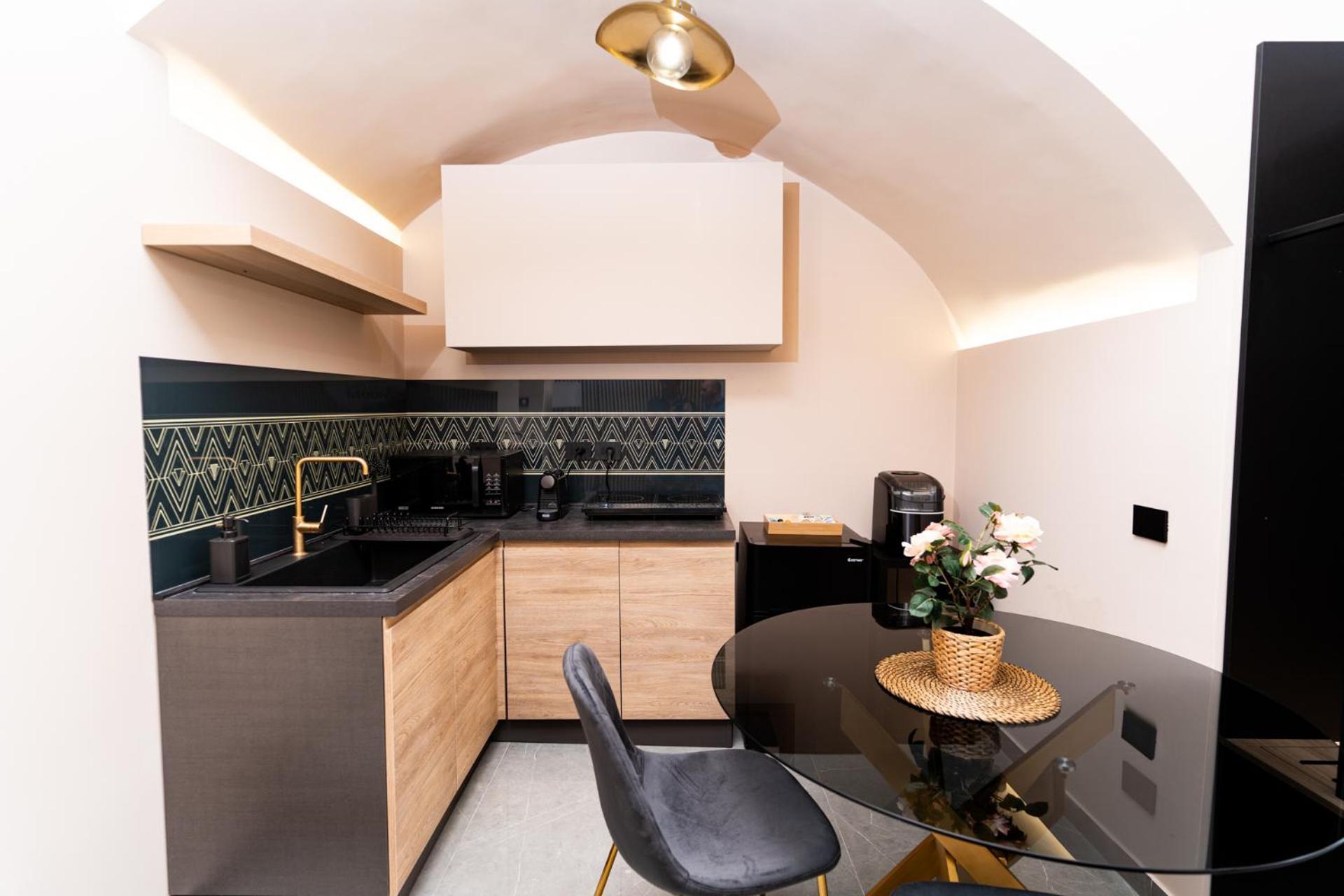 Golden Moon Holiday House Κατάνια Εξωτερικό φωτογραφία